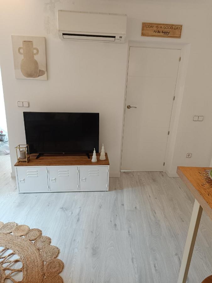 Cristo Del Rocio - Parking Gratis Apartment Toledo Exterior photo